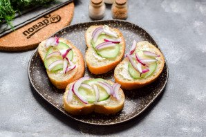 Бутерброды с морепродуктами Бутерброды с морепродуктами