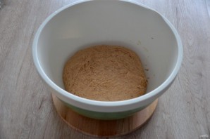 Цельнозерновой хлеб на дрожжах