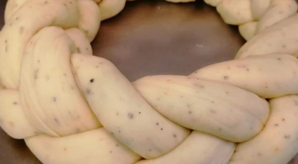 Греческий пасхальный хлеб, пошаговый рецепт с фото Греческий пасхальный хлеб, пошаговый рецепт с фото