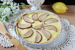 Грушевый пирог с заварным кремом