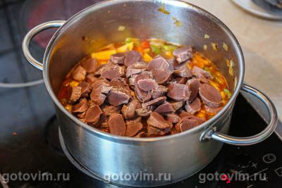 Гуляш из утиных желудков Гуляш из утиных желудков