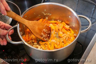 Гуляш из утиных желудков Гуляш из утиных желудков