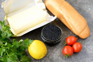 Канапе с икрой палтуса Канапе с икрой палтуса