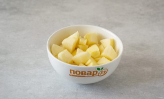 Кукурузная каша с яблоком Кукурузная каша с яблоком