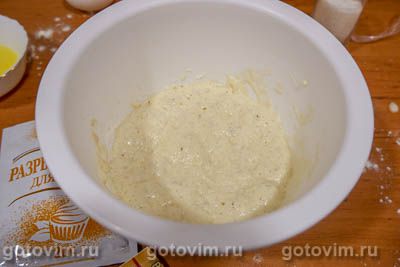 Кулич с вишней