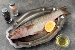 Пеленгас с овощами в духовке