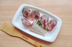 Пеленгас в томатном соусе в духовке