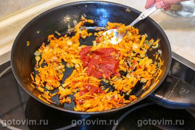 Пирог из голубцов с пшеничной кашей, грибами и овощами 