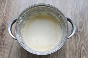 Пирог с фруктами и ягодами