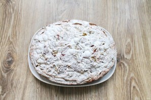 Пирог с фруктами и ягодами