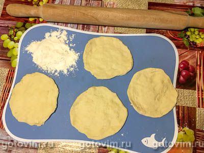 Пирожки с горохом на пару Пирожки с горохом на пару