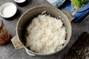 Роллы с чукой