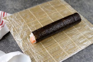 Роллы "Сяке маки"