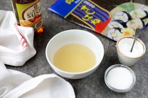 Роллы "Сяке маки" Роллы "Сяке маки"