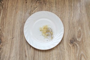 Рулет из свиных ушей