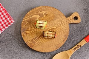 Рулетики из кабачков и баклажанов