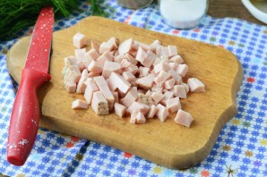 Салат с бужениной и кукурузой