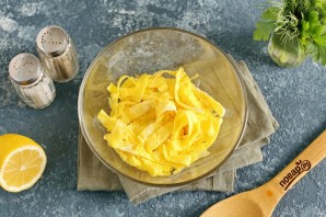 Салат с йогуртовой заправкой