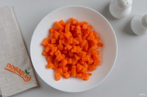 Слоеный салат из курицы