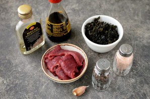 Суп "Миёккук"