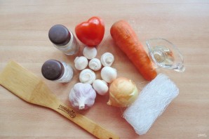 Суп со стеклянной лапшой