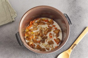 Свинина со сливками в мультиварке