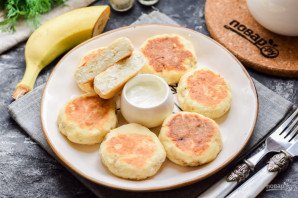 Сырники с бананом без яиц Сырники с бананом без яиц