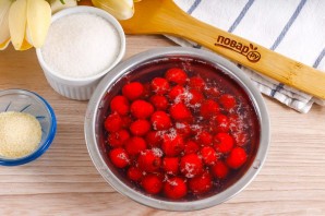 Вишневое компоте для торта