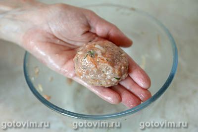 Запеканка из тертой картошки с мясными фрикадельками Запеканка из тертой картошки с мясными фрикадельками