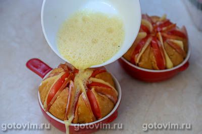 Булочки, фаршированные сыром и колбасой Булочки, фаршированные сыром и колбасой