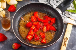 Десерт "Фламбе заката"