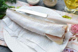 Хек с лимоном в духовке