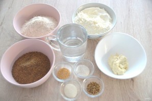 Хлеб с сухим квасом