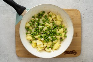 Индийские самосы с картошкой и горошком