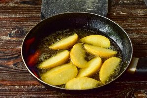 Яблоки "Фламбе" Яблоки "Фламбе"