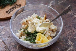 Яйца фаршированные копченой рыбой Яйца фаршированные копченой рыбой