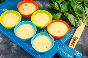 Капкейки с черной смородиной