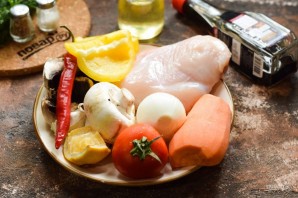 Китайский кисло-острый суп Китайский кисло-острый суп