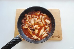 Курица с грибами в соусе терияки