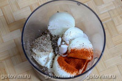 Мясо на шпажках в духовке, запеченное в рукаве Мясо на шпажках в духовке, запеченное в рукаве