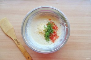 Оладьи с помидорами и сыром