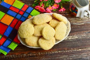 Печенье на желтках и сметане Печенье на желтках и сметане