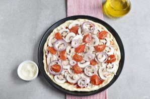 Пицца с шампиньонами