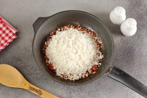 Ризотто с консервированным тунцом