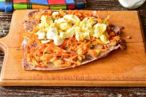 Рулет из скумбрии с яйцом Рулет из скумбрии с яйцом