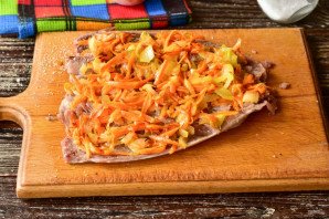 Рулет из скумбрии с яйцом Рулет из скумбрии с яйцом