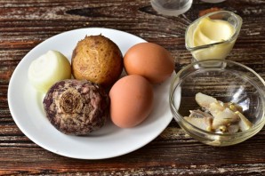 "Селедка под шубой" в стаканчиках "Селедка под шубой" в стаканчиках