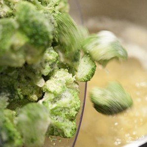 Суп-пюре из брокколи Суп-пюре из брокколи