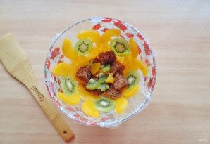 Торт "Фруктовая горка"