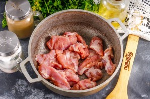 Тушеная картошка с козлятиной